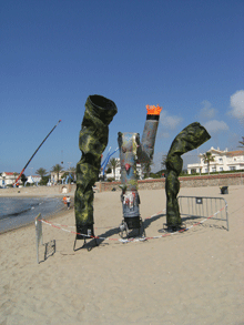 Inflatable seaweed set